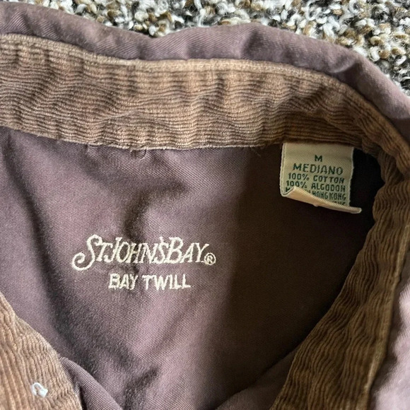 St. John’s Bay button down top - Picture 7 of 7